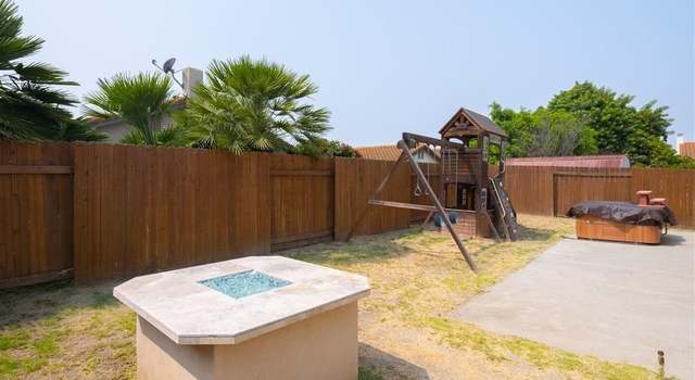 Photo of 247 Romneya Dr, Oceanside, CA 92057