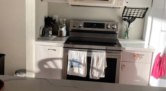 Photo of 514 Obispo Ave Unit C, Long Beach, CA 90814