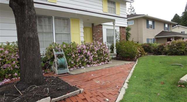 Photo of 2033 Sunset Ln, Fullerton, CA 92833