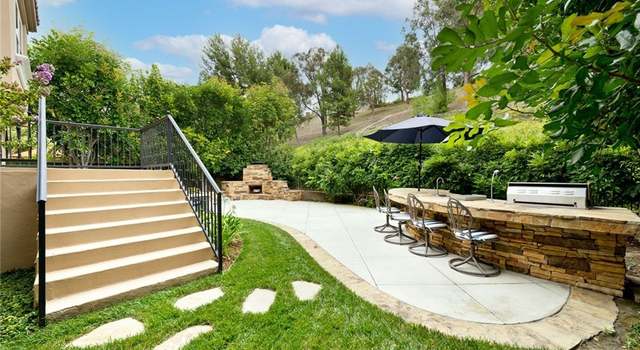 Photo of 24 CLIMBING VINE, Irvine, CA 92603