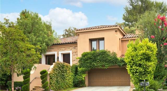 Photo of 24 CLIMBING VINE, Irvine, CA 92603