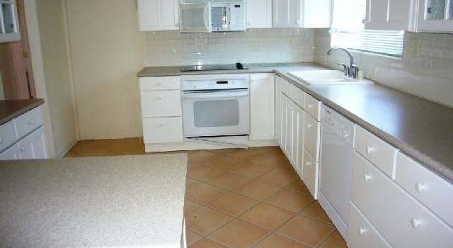 Photo of 320 Mason, Vista, CA 92084