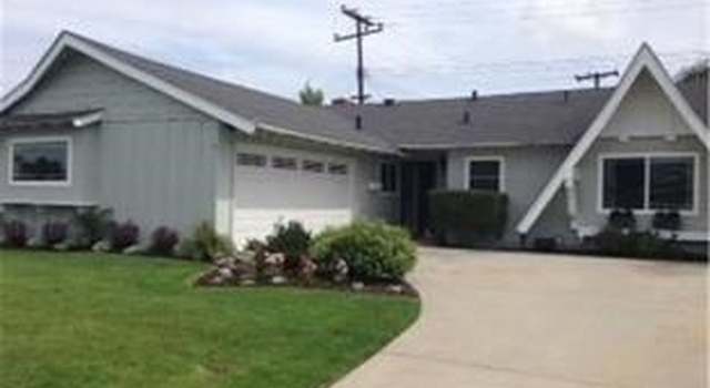 Photo of 17052 Kampen Ln, Huntington Beach, CA 92647