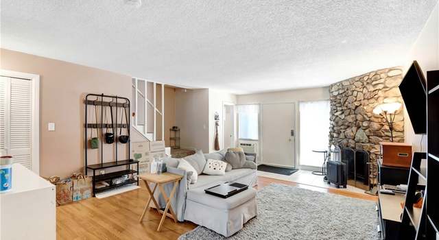 Photo of 315 N Acacia Ave Unit C, Fullerton, CA 92831