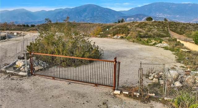 Photo of 10 Kendall Dr, San Bernardino, CA 92407