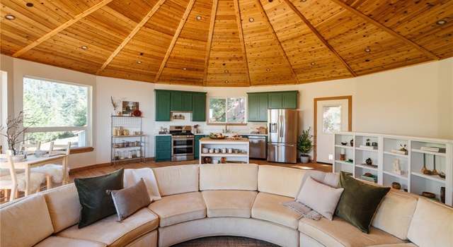 Photo of 721 Chillon Dr, Crestline, CA 92325