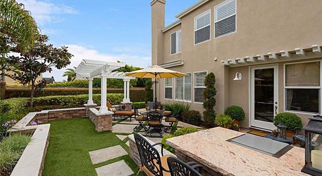 Photo of 16836 Pembrook Ln, Huntington Beach, CA 92649