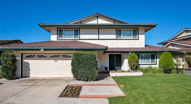 Photo of 16351 Gentry Ln, Huntington Beach, CA 92647