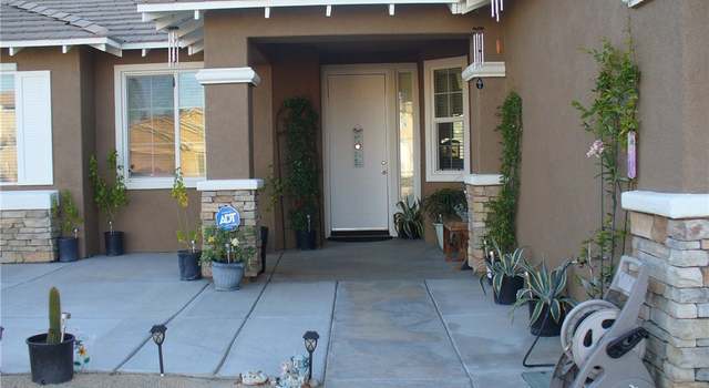 Photo of 14517 Indian Paintbrush Rd, Adelanto, CA 92301