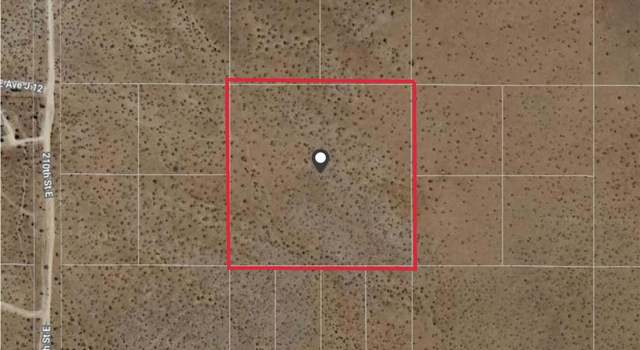 Photo of 21210 Avenue J12, Lancaster, CA 93535