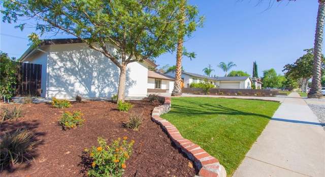 Photo of 343 Arrowview Dr, Redlands, CA 92373