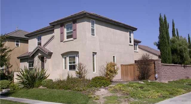 Photo of 1575 Hunters Pointe Ave, Chula Vista, CA 91913