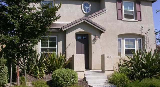 Photo of 1575 Hunters Pointe Ave, Chula Vista, CA 91913