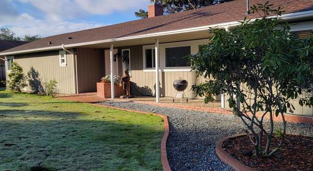 Photo of 24770 Park Dr, Fort Bragg, CA 95437