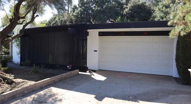 Photo of 3345 Country Club Dr, Glendale, CA 91208
