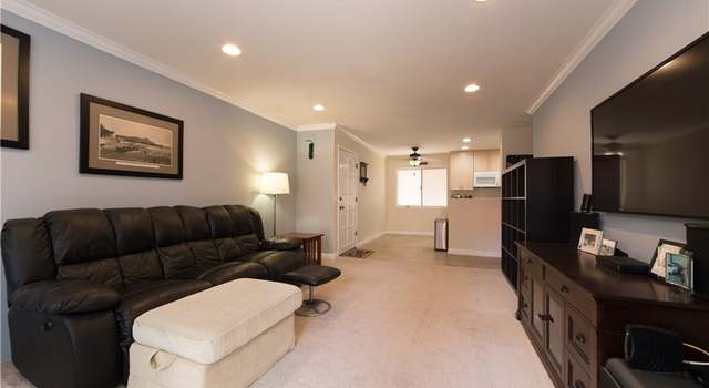 Photo of 6600 Warner Ave #213, Huntington Beach, CA 92647