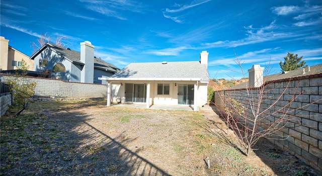 Photo of 22920 White Pine Pl, Saugus, CA 91390
