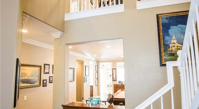 Photo of 28383 Stansfield Ln, Saugus, CA 91350