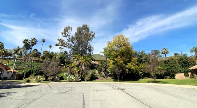 Photo of 2859 Oakridge Ct, Highland, CA 92346