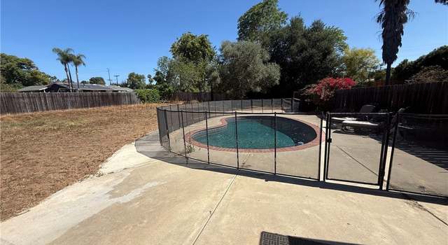 Photo of 958 Berkshire Ct, Escondido, CA 92025