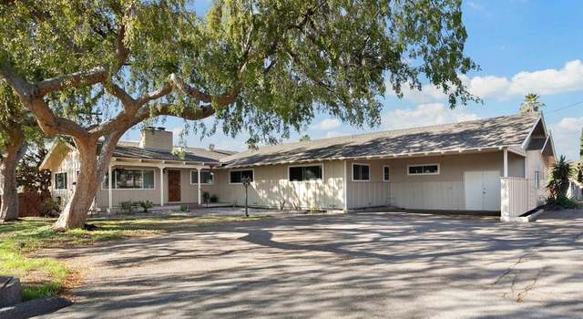 Photo of 2031 Felicita Rd, Escondido, CA 92025