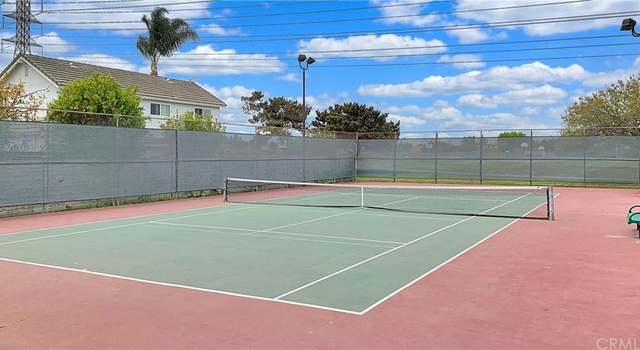 Photo of 9742 Villa Pacific Dr, Huntington Beach, CA 92646