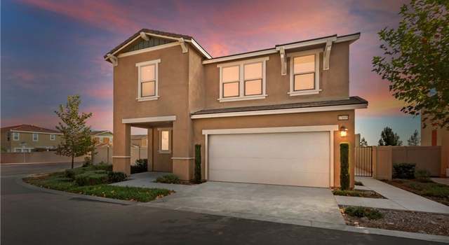 Photo of 17095 Gray Pine Pl, San Bernardino, CA 92407