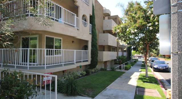 Photo of 2120 Hill St #202, Signal Hill, CA 90755