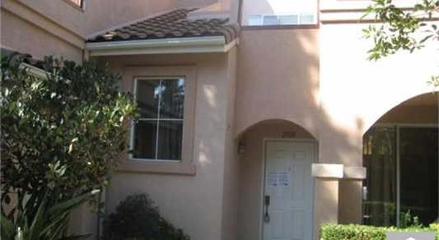 Photo of 2108 CRESCENT OAK, Irvine, CA 92618