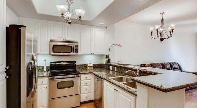 Photo of 4175 Executive Dr Unit G104, La Jolla, CA 92037