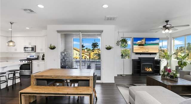 Photo of 893 Tangelo Way #101, Corona, CA 92878