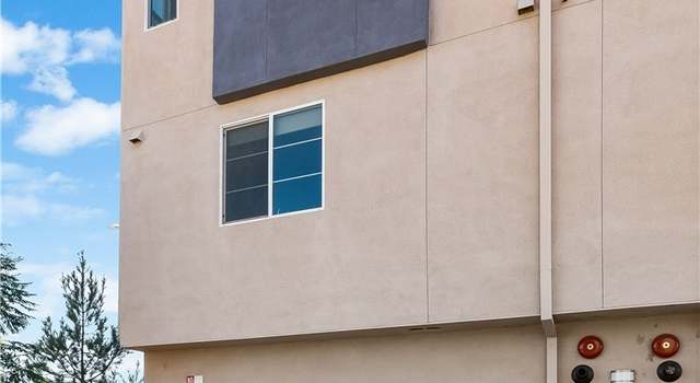 Photo of 893 Tangelo Way #101, Corona, CA 92878