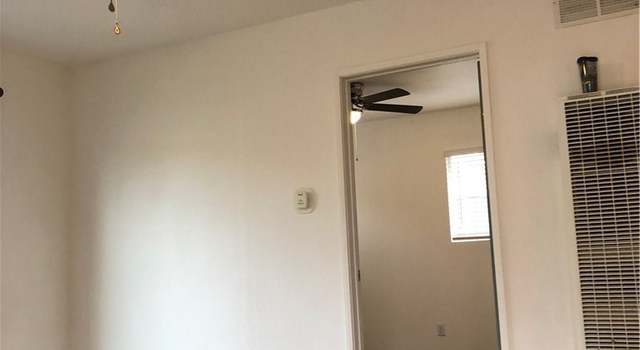 Photo of 34983--34987 Avenue D, Yucaipa, CA 92399