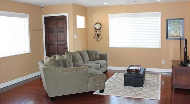 Photo of 11241 Hannum Ave, Culver City, CA 90230
