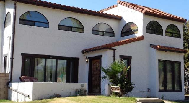 Photo of 3098 N Arrowhead Ave, San Bernardino, CA 92405