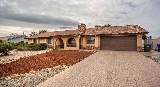 Photo of 12580 Indian River Dr, Apple Valley, CA 92308