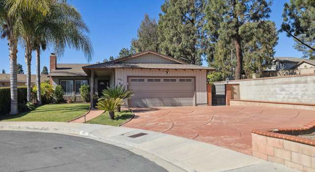 Photo of 399 Mira Flores Ct, Camarillo, CA 93012