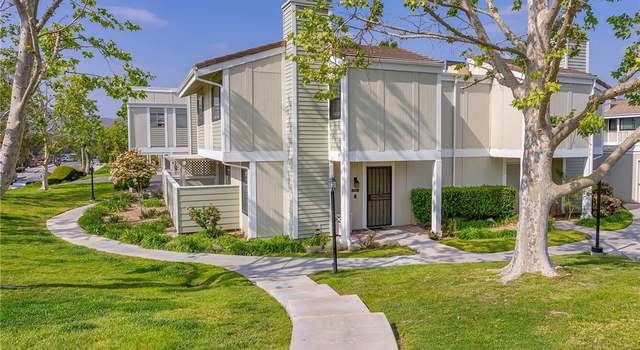 Photo of 27116 Crossglade Ave #1, Canyon Country, CA 91351
