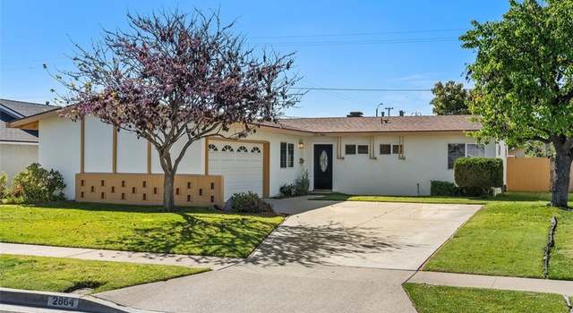 Photo of 2864 W Westhaven Dr, Anaheim, CA 92804
