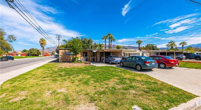 Photo of 305 Santo Dr, San Jacinto, CA 92583