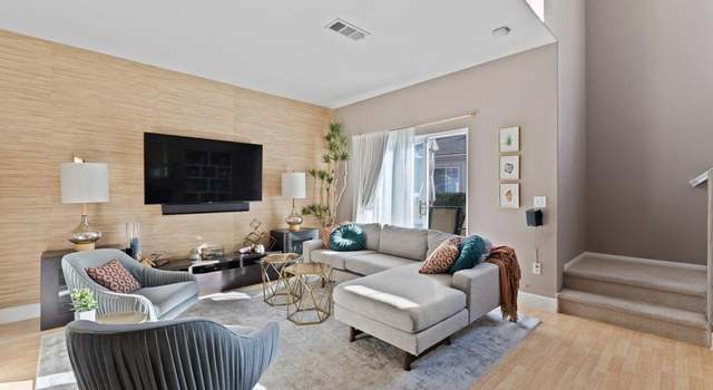 Photo of 28987 Oak Spring Canyon Rd #18, Canyon Country, CA 91387