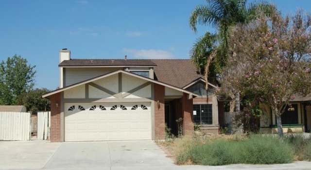 Photo of 1424 Western Village Dr, San Jacinto, CA 92583