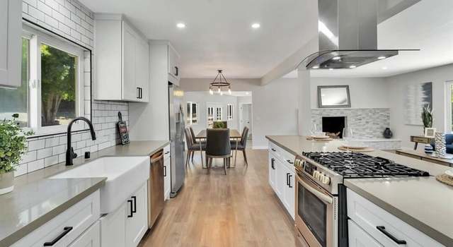 Photo of 1958 Sorrentino Dr, Escondido, CA 92025