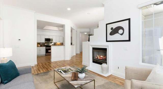 Photo of 12370 Carmel Country Rd #305, San Diego, CA 92130