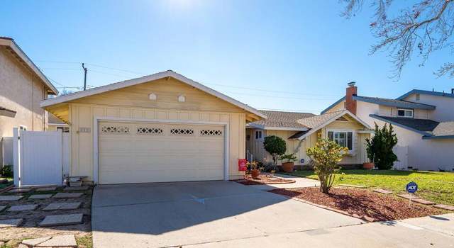 Photo of 550 Lawnwood Way, Oxnard, CA 93030
