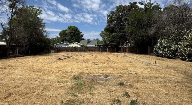 Photo of 807 S Court St, Visalia, CA 93277