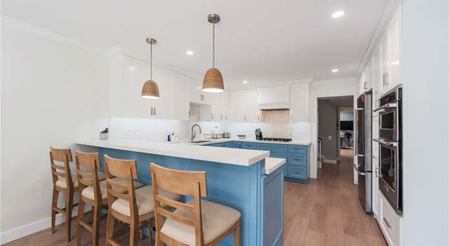 Photo of 19642 Seawind Cir, Huntington Beach, CA 92648