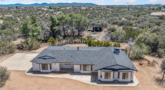 Photo of 10683 El Centro Rd, Oak Hills, CA 92344