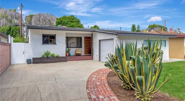 Photo of 3235 Faust Ave, Long Beach, CA 90808