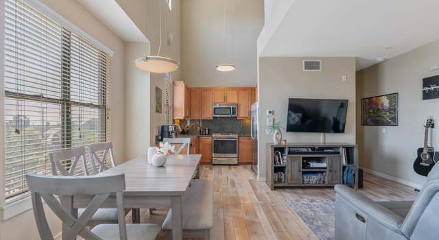 Photo of 143 W Colorado Blvd, Monrovia, CA 91016